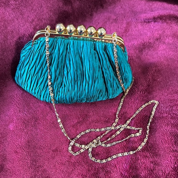 Chic Teal Clutch with Gold Accents - Picture 2 of 9